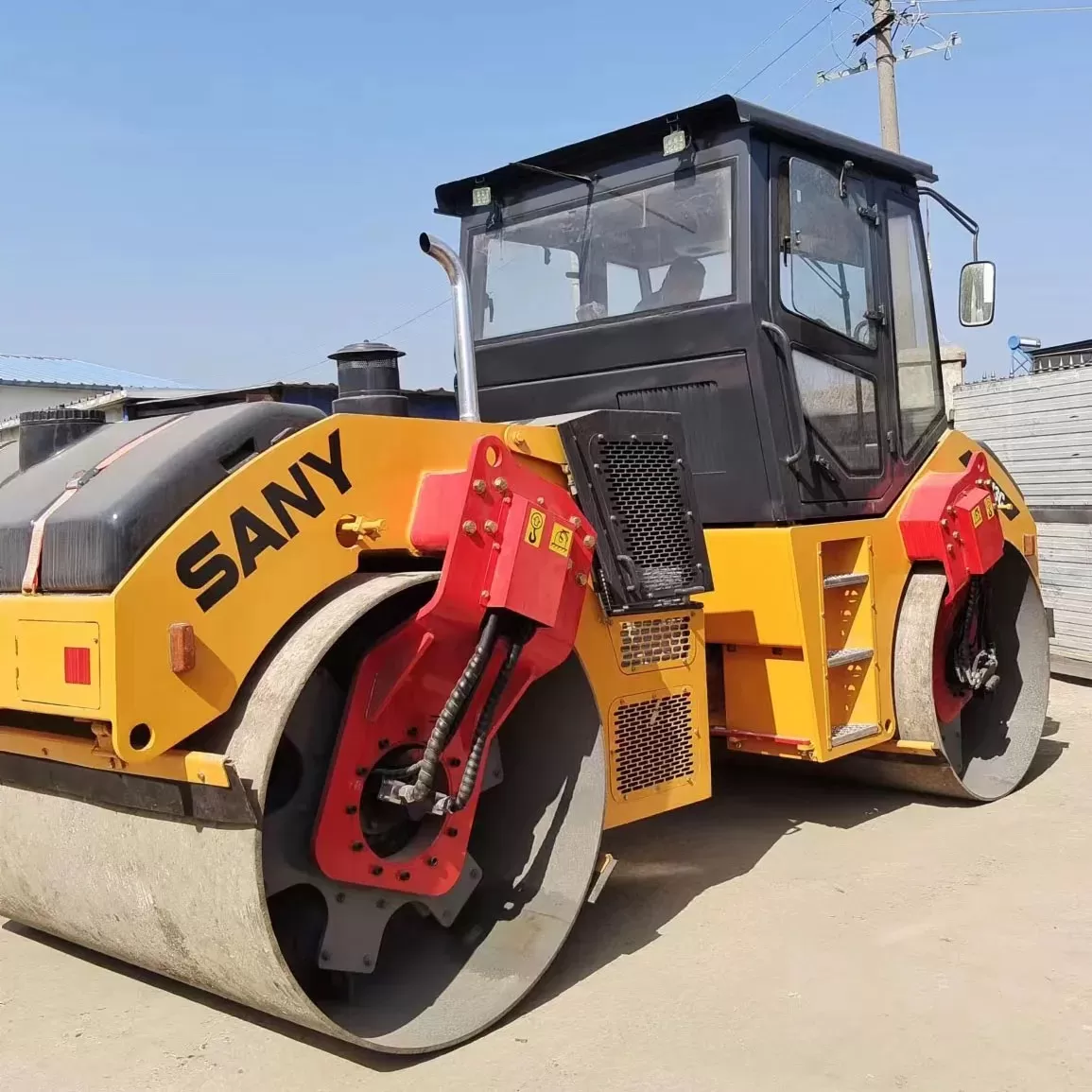 machines de construction de routes sany d'occasion, rouleau à double tambour yzc13c