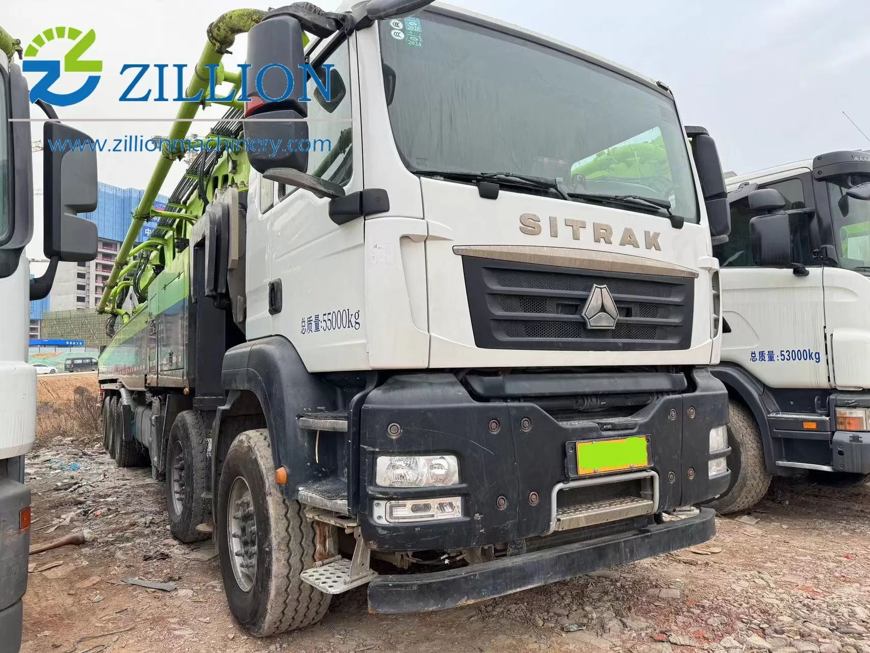 2022 zoomlion voiture-pompe à béton montée sur camion à flèche de 70 m de long sur châssis sitrak