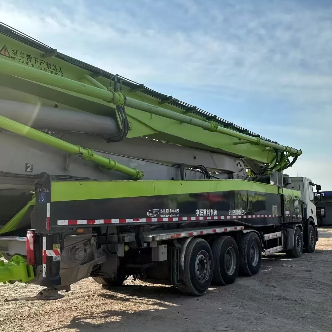 qualité 2021 pompe à flèche zoomlion pompe à béton montée sur camion voiture 67m sur châssis scania