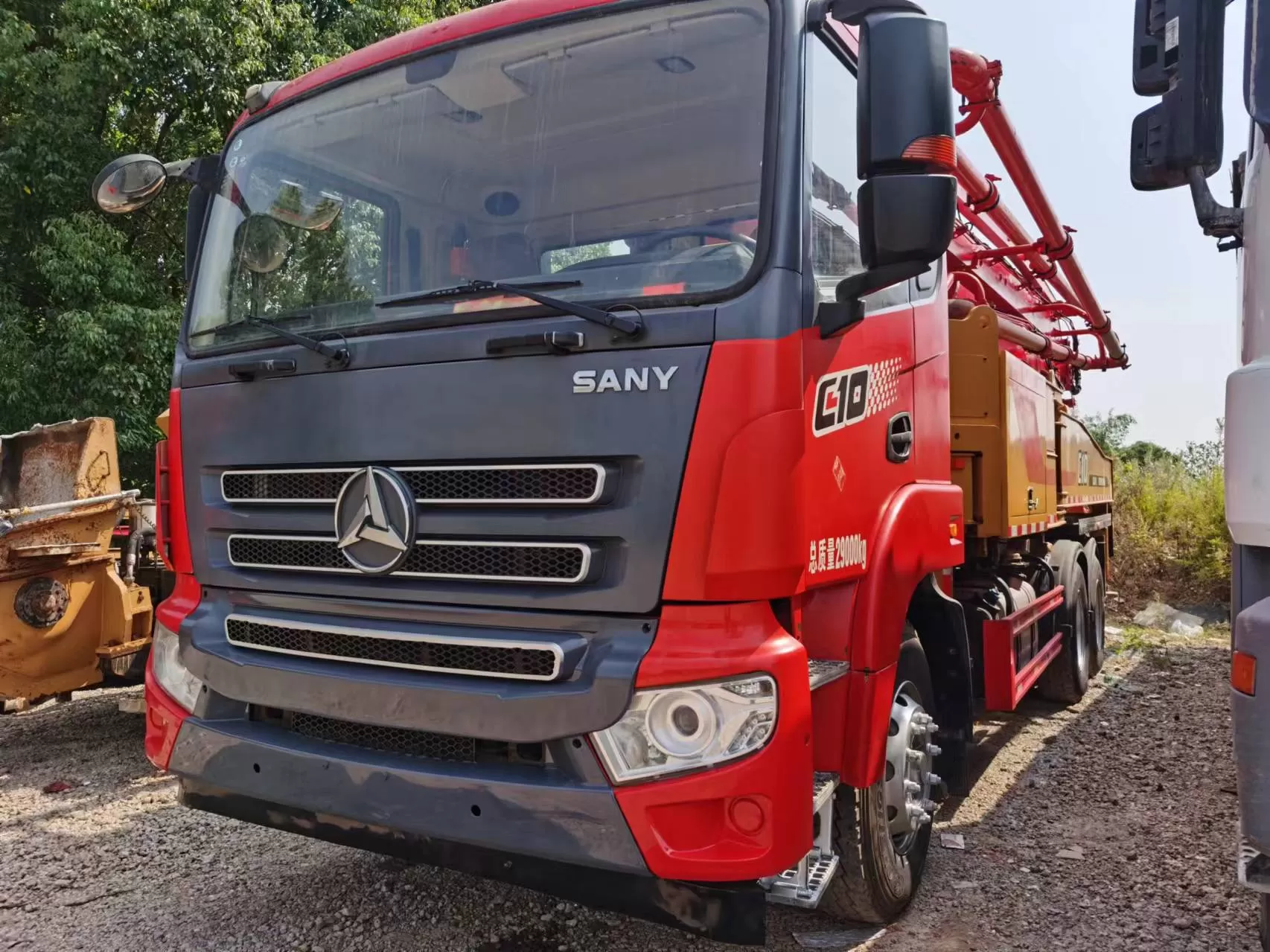 pompe à béton montée sur camion sany 2020 pompe à flèche de 43 m sur châssis sany