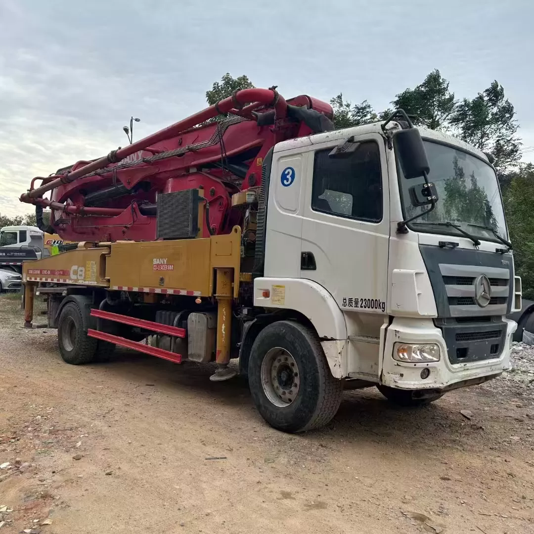 2020 sany boom pump 37m voiture de pompe à béton montée sur camion sur châssis sany