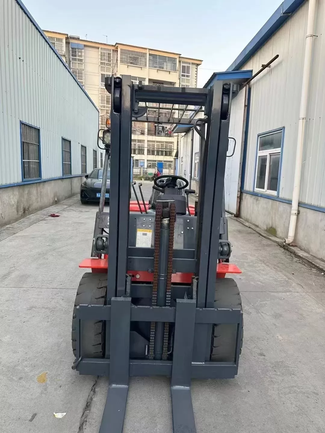 mini chariot élévateur diesel d'occasion heli 3ton forklift