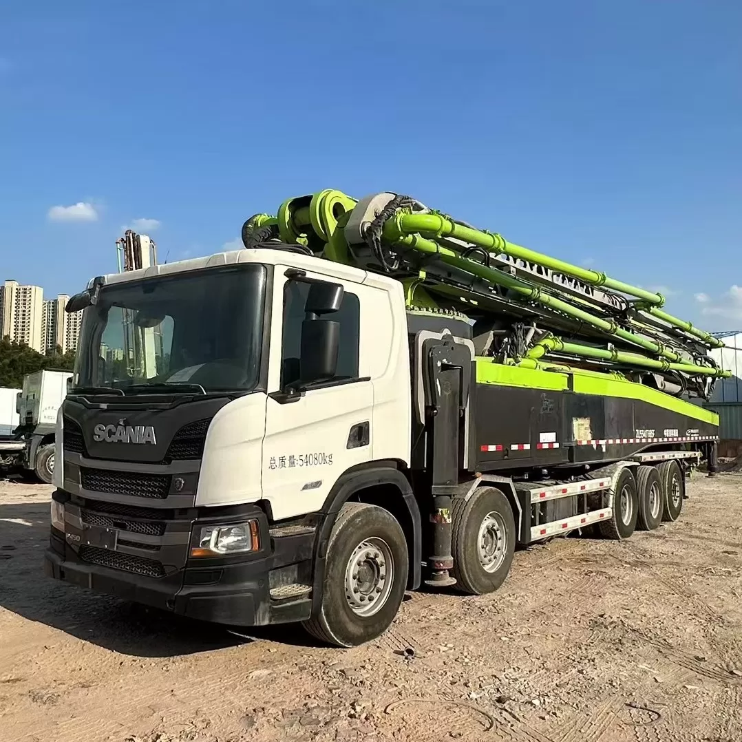 qualité 2021 pompe à flèche zoomlion pompe à béton montée sur camion voiture 67m sur châssis scania