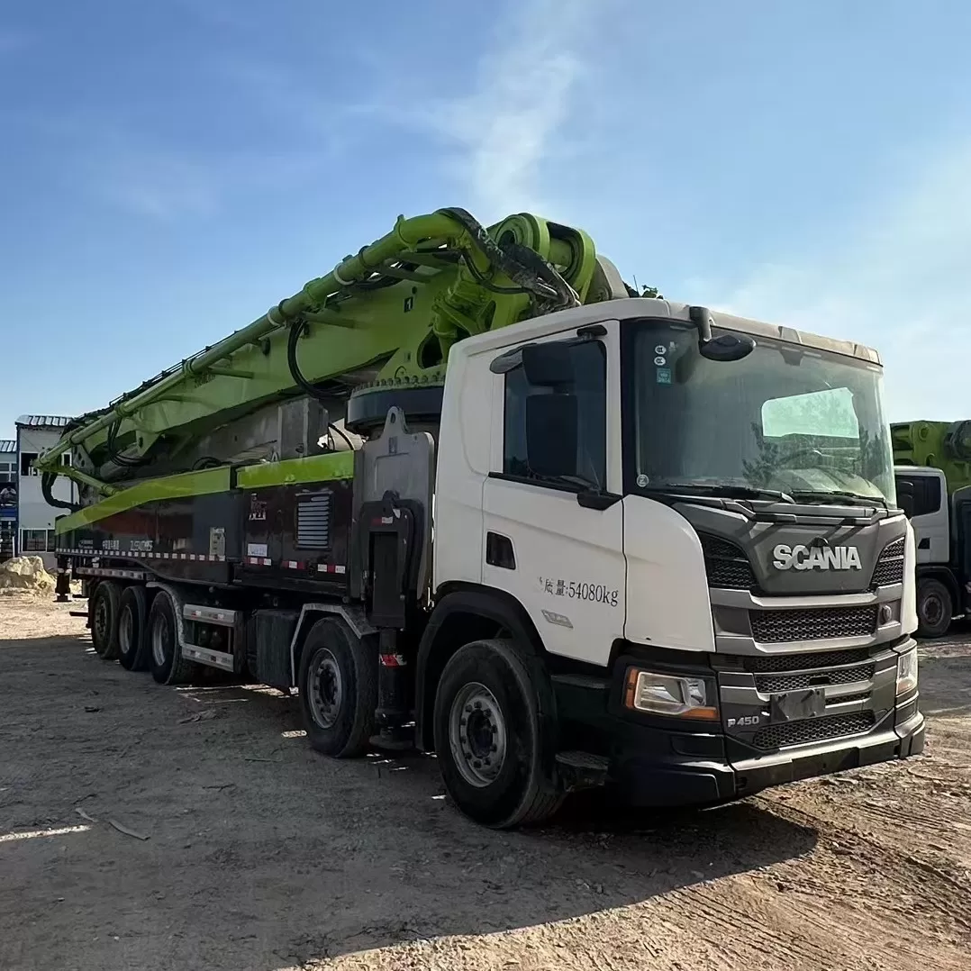 qualité 2021 pompe à flèche zoomlion pompe à béton montée sur camion voiture 67m sur châssis scania