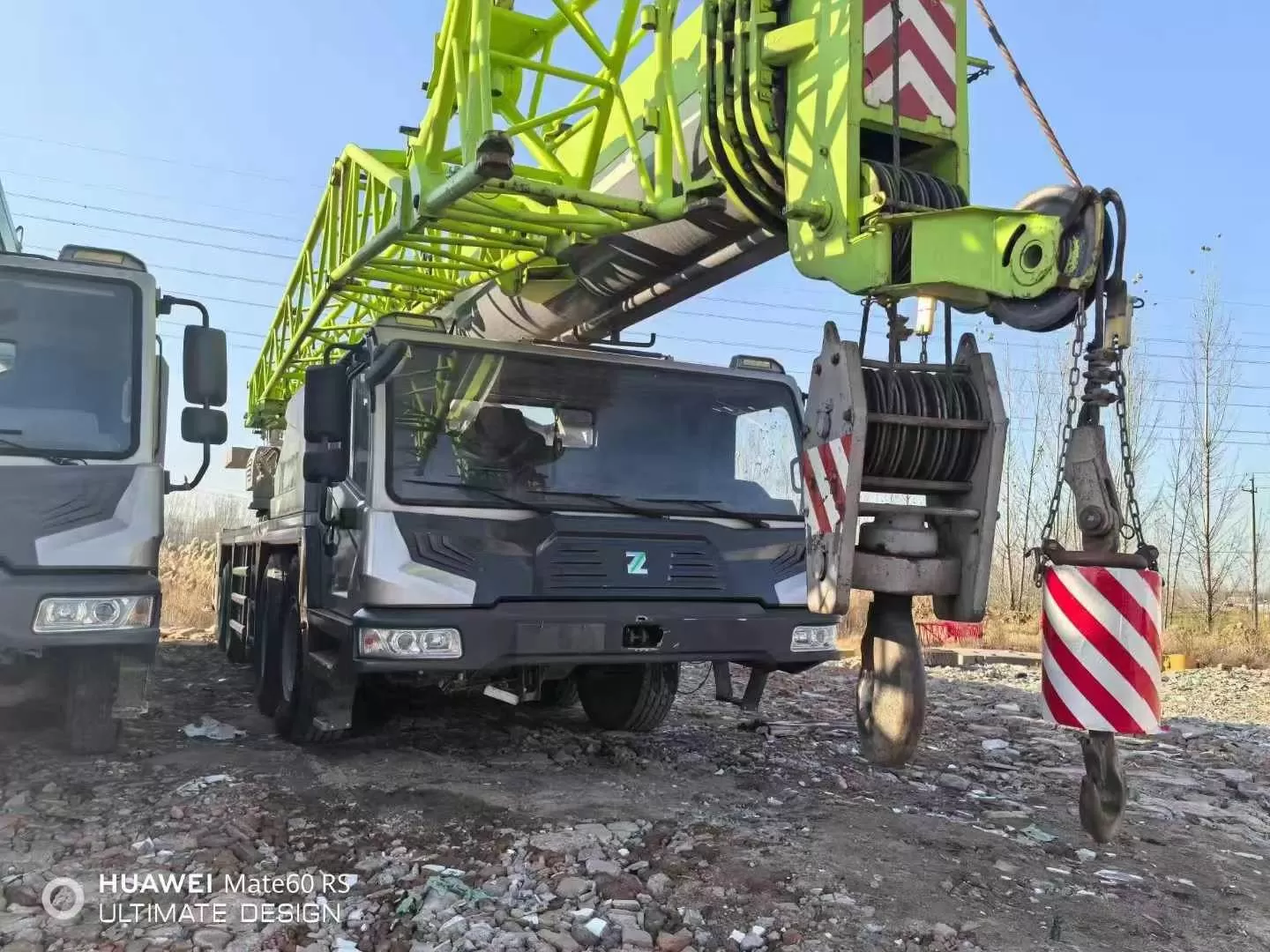 2018 grue d'occasion zoomlion 80t camion grue machine de levage grue à roues