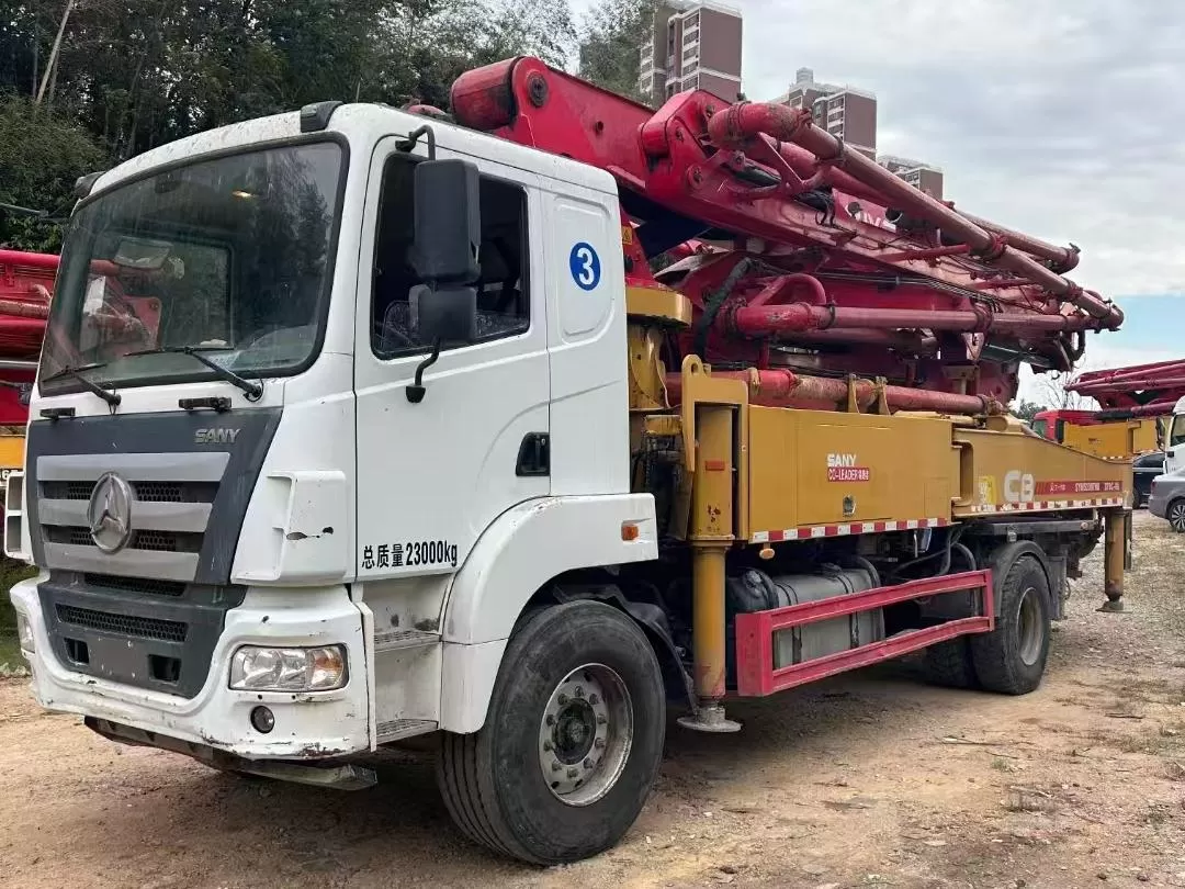 2020 sany boom pump 37m voiture de pompe à béton montée sur camion sur châssis sany